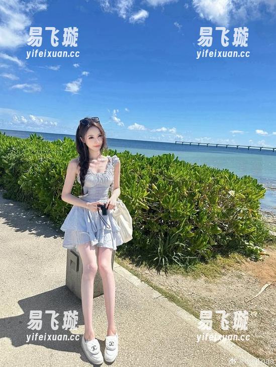 51吃瓜 立即下载51吃瓜安卓应用,享受每日吃瓜必吃免费的福利哦!