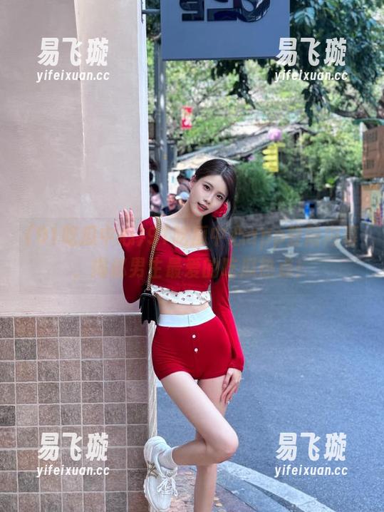 91吃瓜中心 91吃瓜中心app登陆内幕,揭秘男生最爱的吃瓜热点!