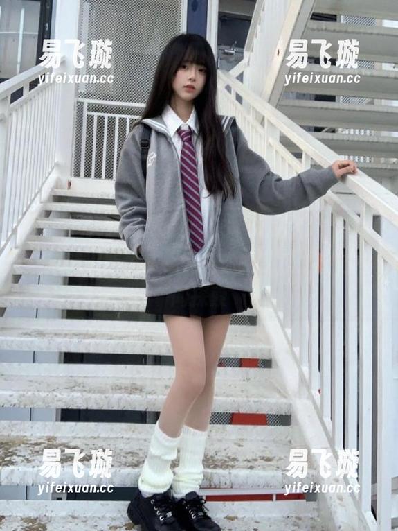 www.51 “www.51cg.fun”网站全新苹果版发布,开启你的吃瓜之旅与趣闻探索