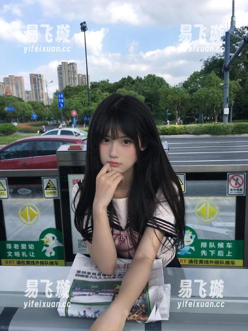 黑料社官网分享平台：一站式获取黑料与吃瓜新闻，让你热辣追踪最新动态