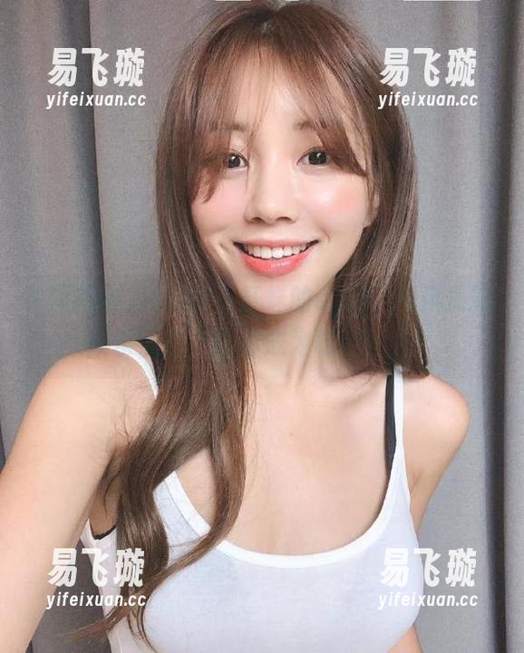 黑料网 黑料网不打烊的app,提供最新娱乐消息,让你成为吃瓜达人!