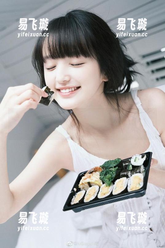 黑料网 快来黑料网在线,登录入口分享你的吃瓜经历吧!